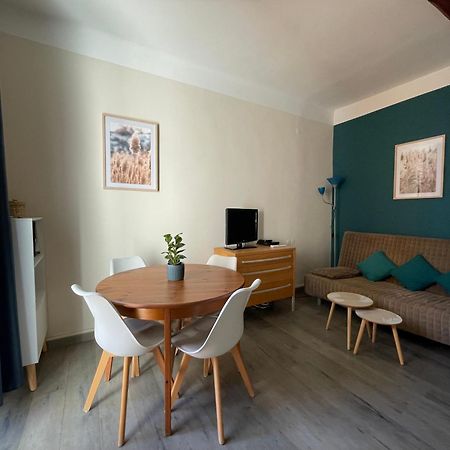 Apartamento Les 12 Sables Le Lavandou Exterior foto