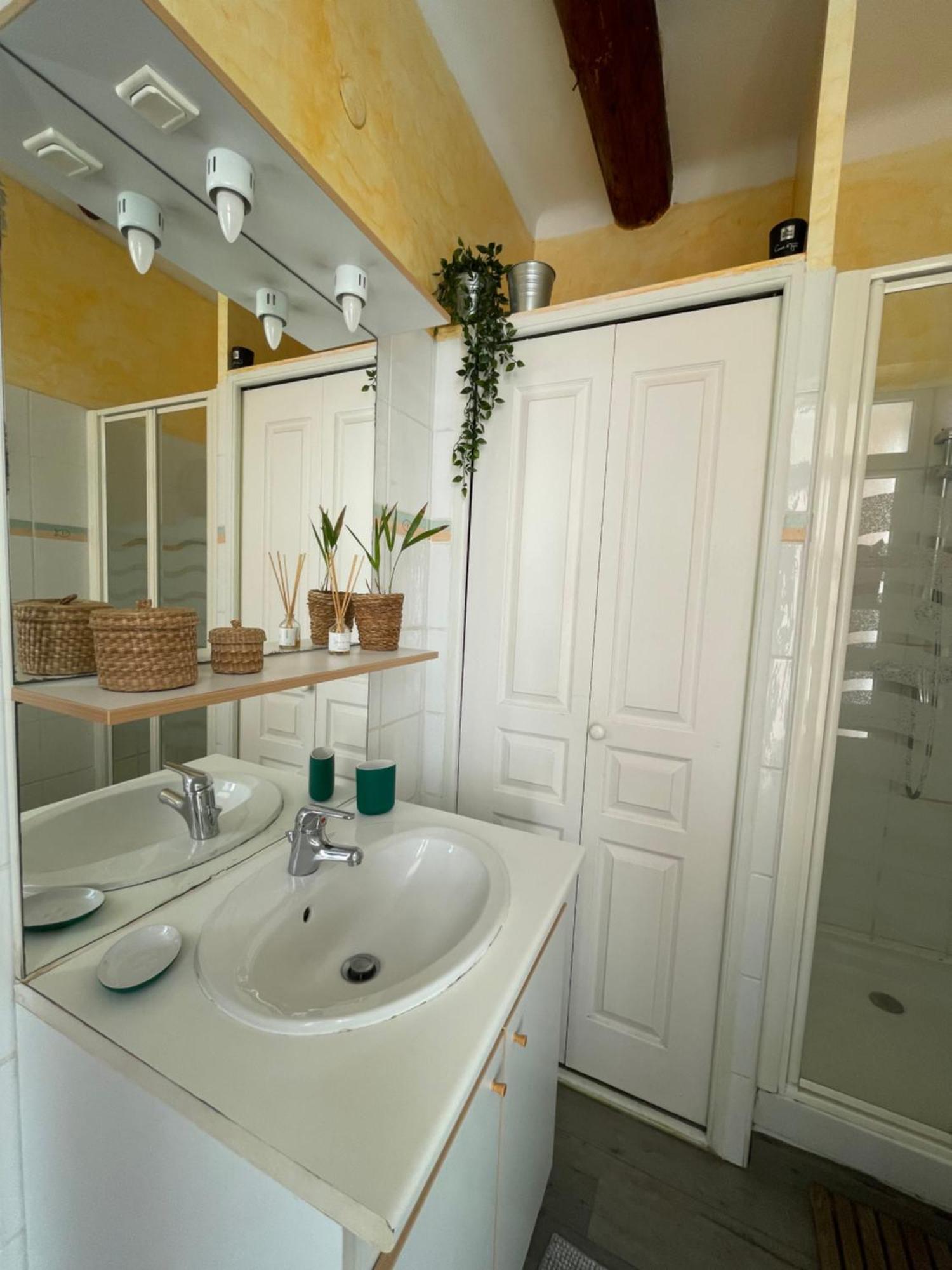 Apartamento Les 12 Sables Le Lavandou Exterior foto