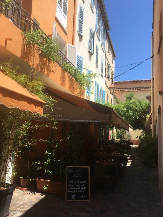 Apartamento Les 12 Sables Le Lavandou Exterior foto